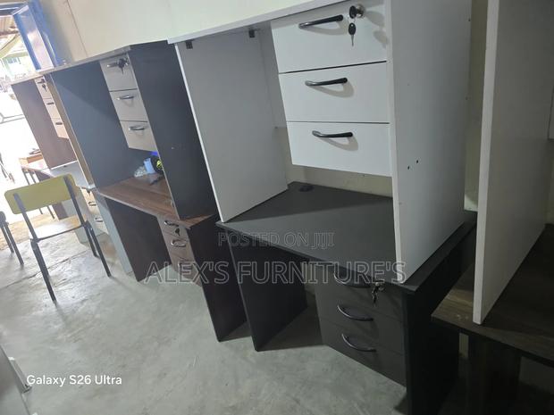 Rectangle 0.9 Office Desk