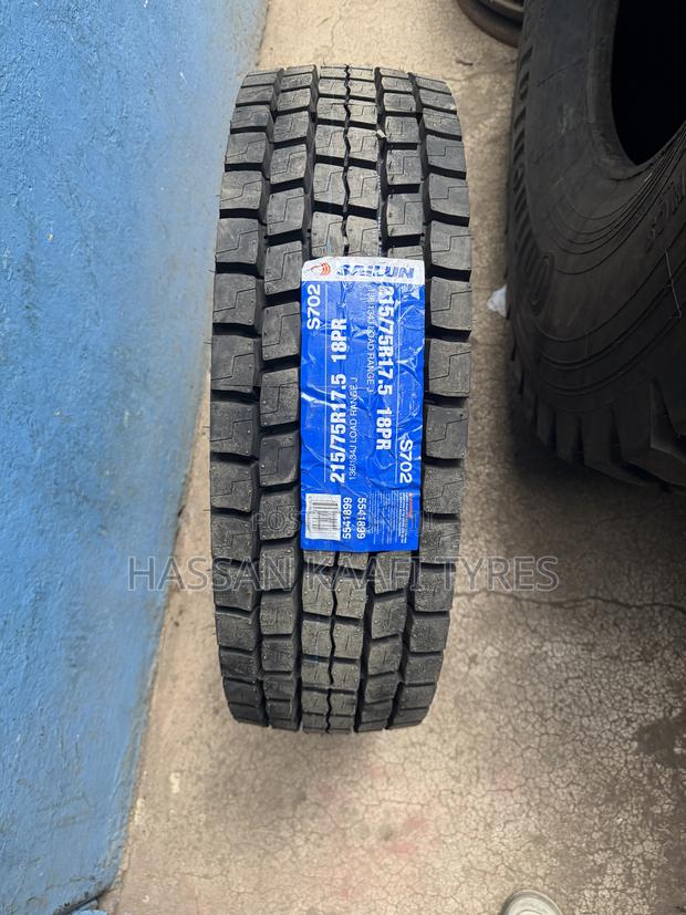 215/75r17.5 Sailun Tyre - main view