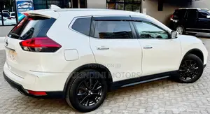 Nissan X-Trail 2018