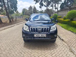 Toyota Land Cruiser Prado 2.7 i 2011 Black