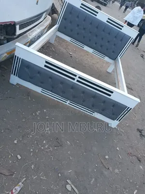 Mocket Bed White With Black 4*6