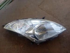 Suzuki Swift 2014 Headlight