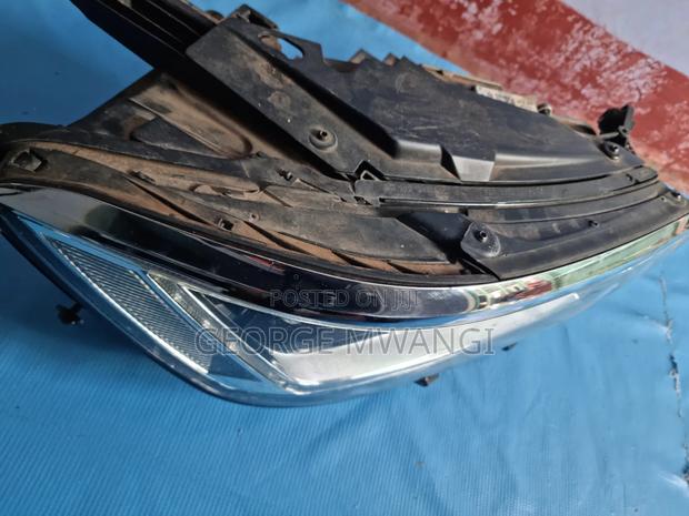 Vw Passat B8 Headlights - main view