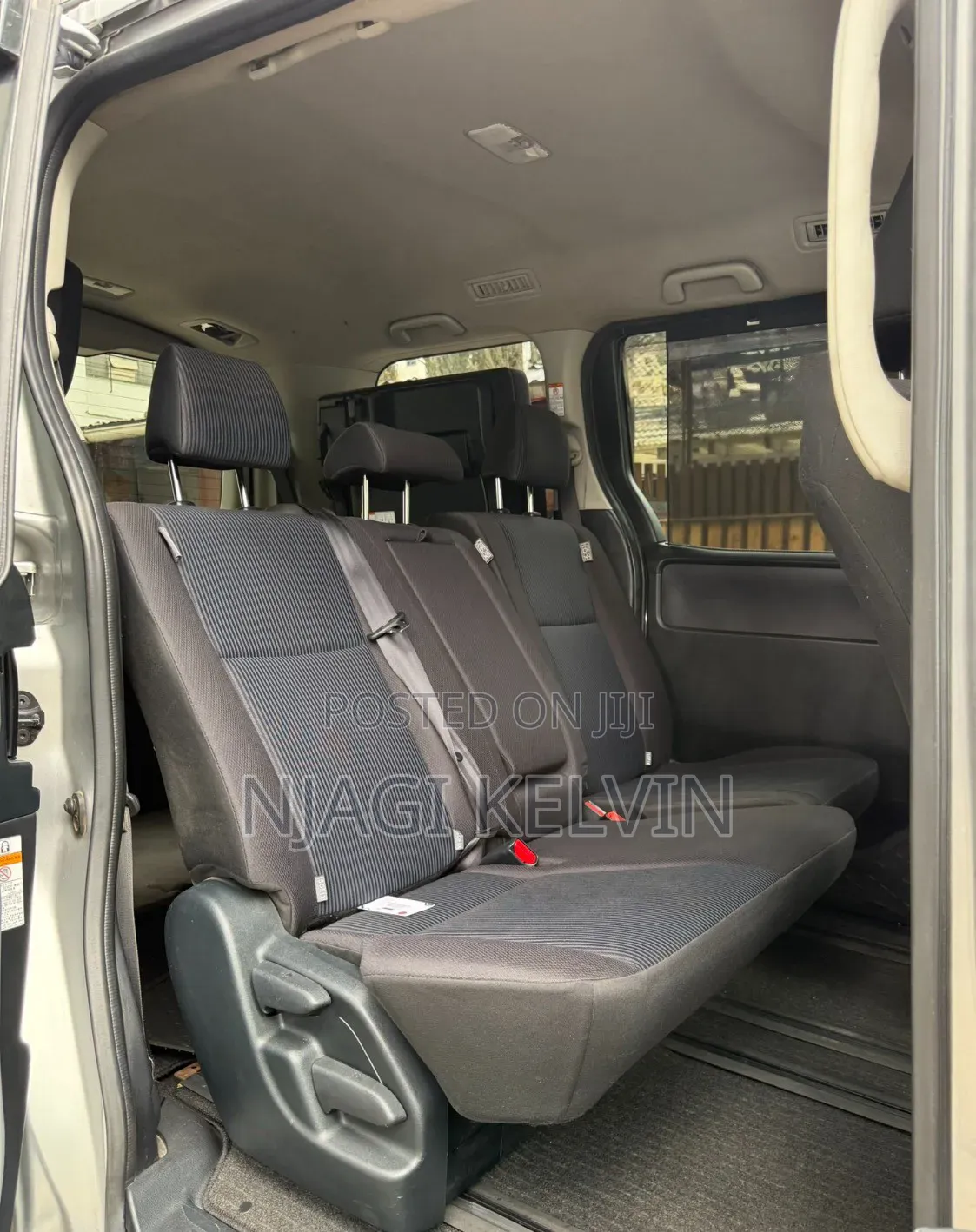 Toyota Noah 2017 Silver
