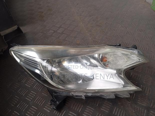 Nissan Note E12 Headlight - thumbnail 3