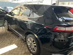 Toyota Harrier 2019