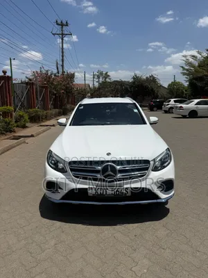 Mercedes-Benz GLC-Class 2019 White