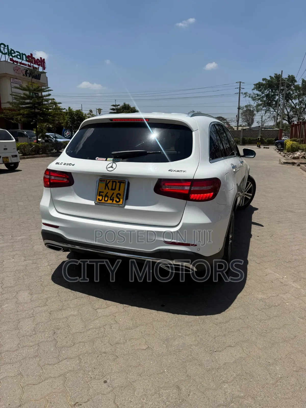 Mercedes-Benz GLC-Class 2019 White