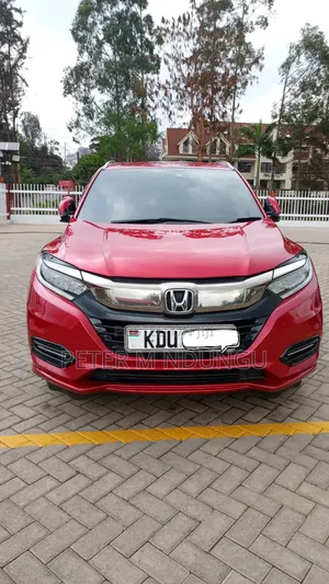 Honda Vezel 2019 Red