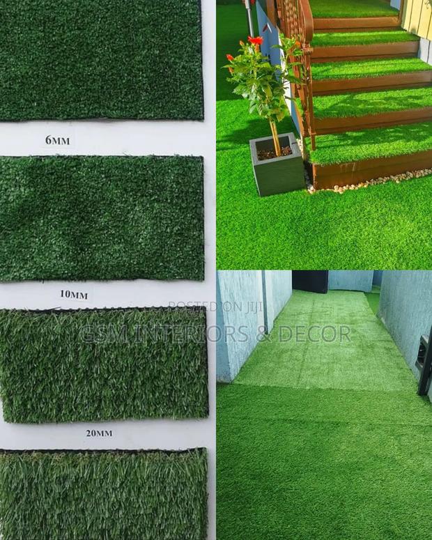 Artificial Green Grass Carpets With Soft Lush Piles - main view