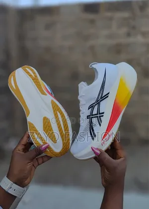 Asics Megablast White