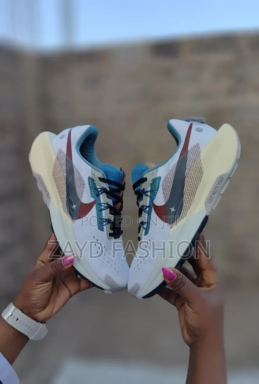 Nike Trail 5 White