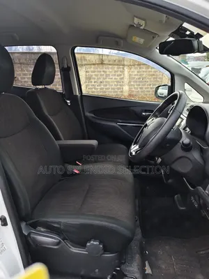 Mitsubishi EK Wagon 2019 White