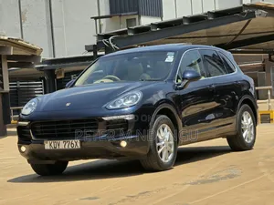 Porsche Cayenne 2015 Black