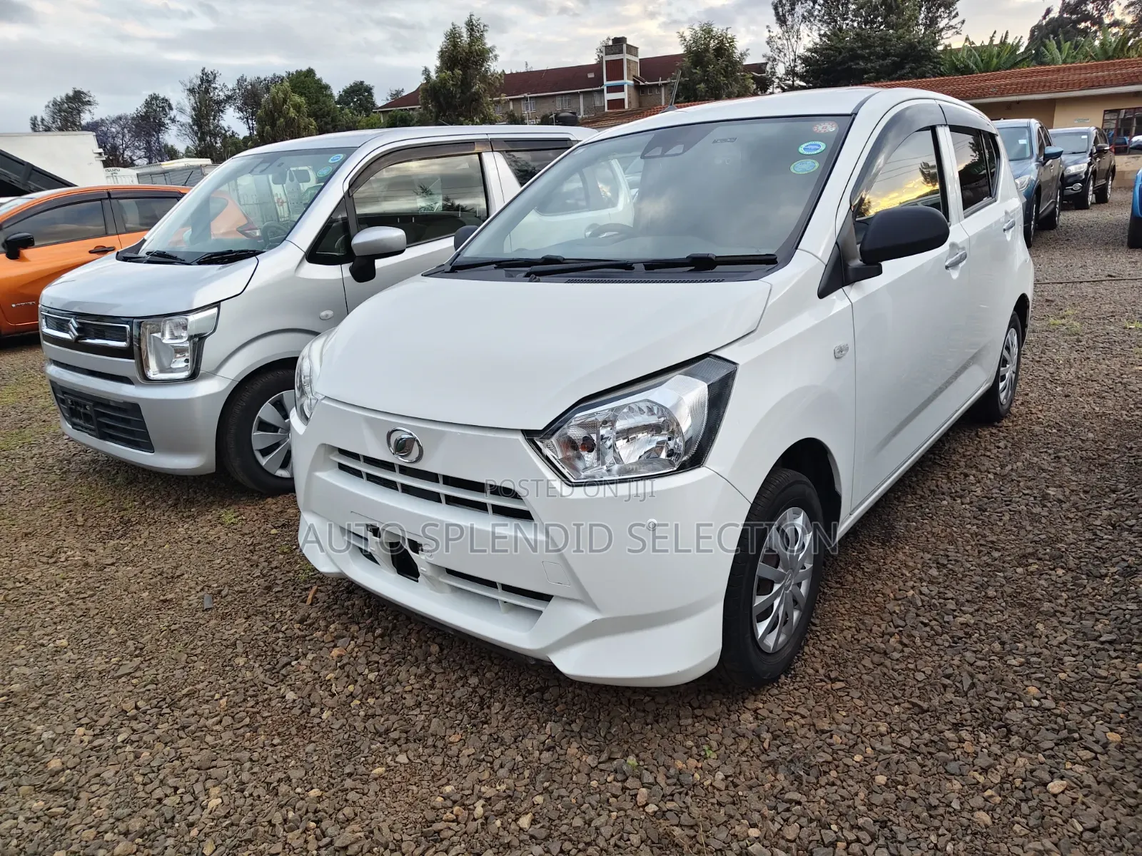 Daihatsu Mira 2019 White
