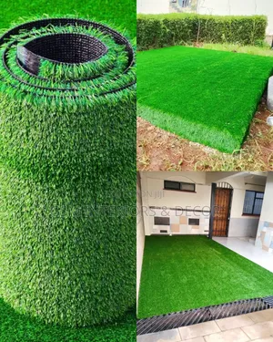 Artificial Green Grass Carpets to Cover Wooden Floor