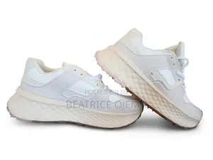Sports Shoes