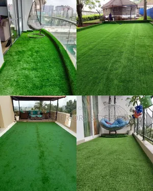 Artificial Green Grass Carpets in Indoor-All Weather Apllication