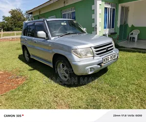 Mitsubishi Pajero IO 2006 Silver
