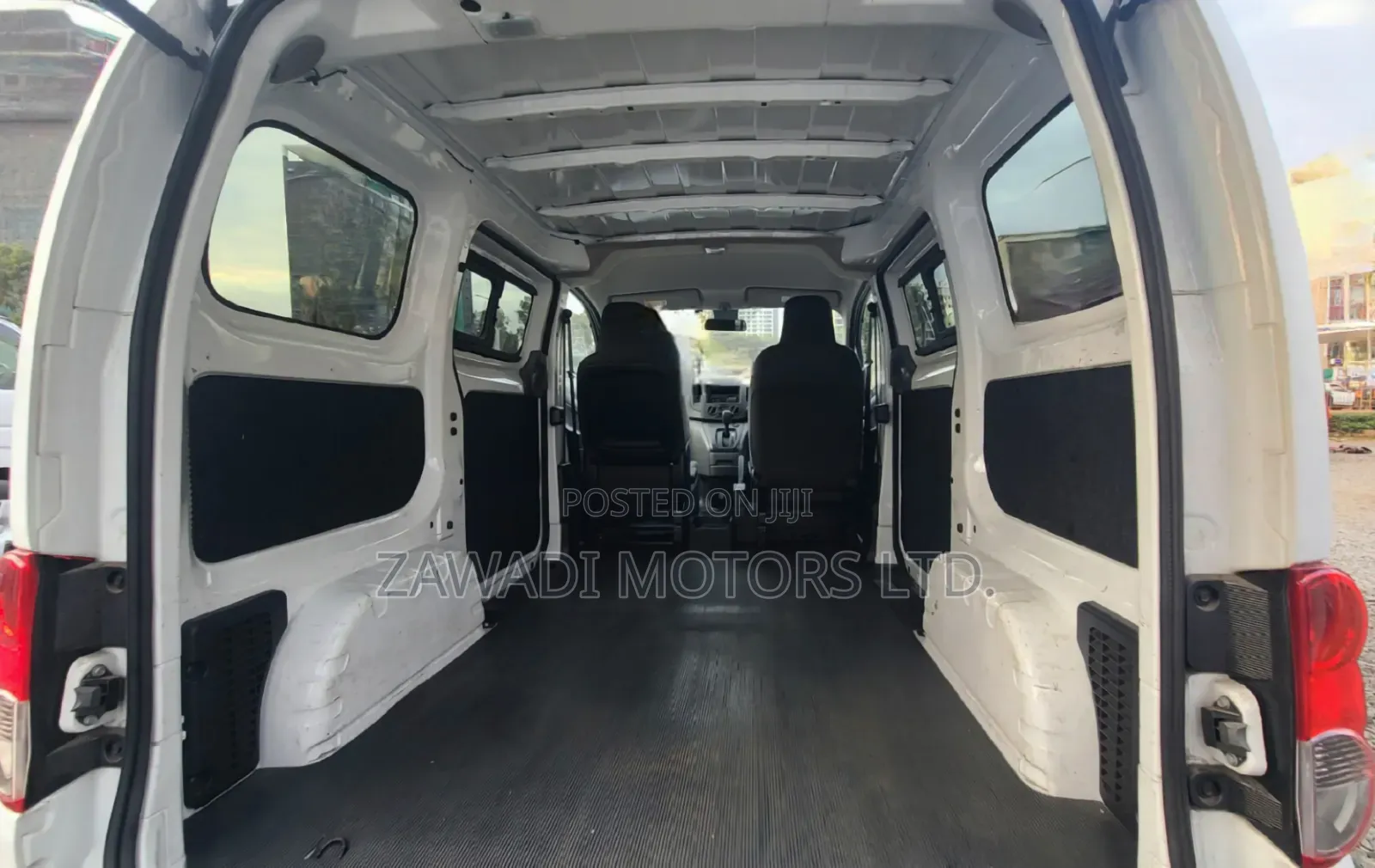 Nissan NV200 2019 White