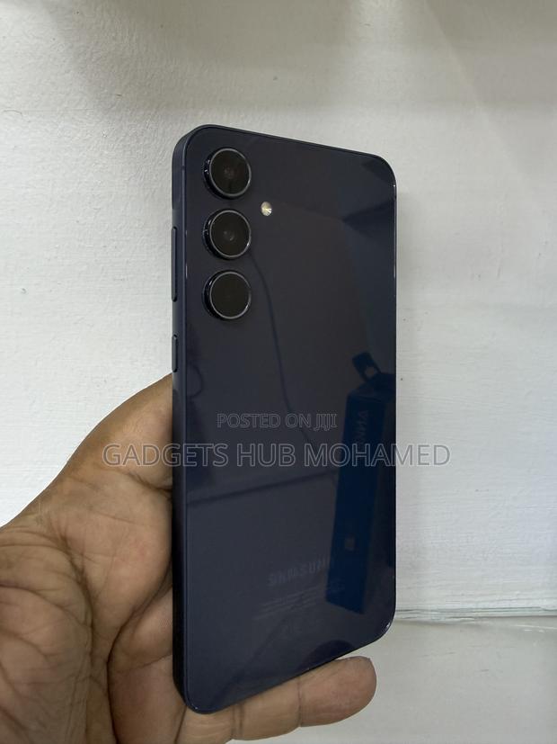 Samsung Galaxy A55 128 GB Black - thumbnail 3