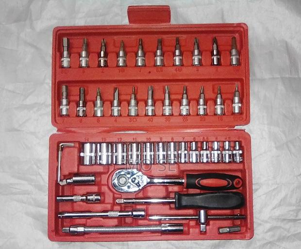 46 PCS Socket Wrench Set Toolkit - main view