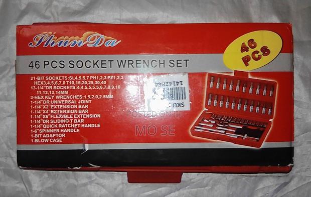 46 PCS Socket Wrench Set Toolkit - thumbnail 3