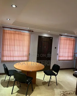 Give Your Windows a Clean, Professional Appearance With Vertical Blind