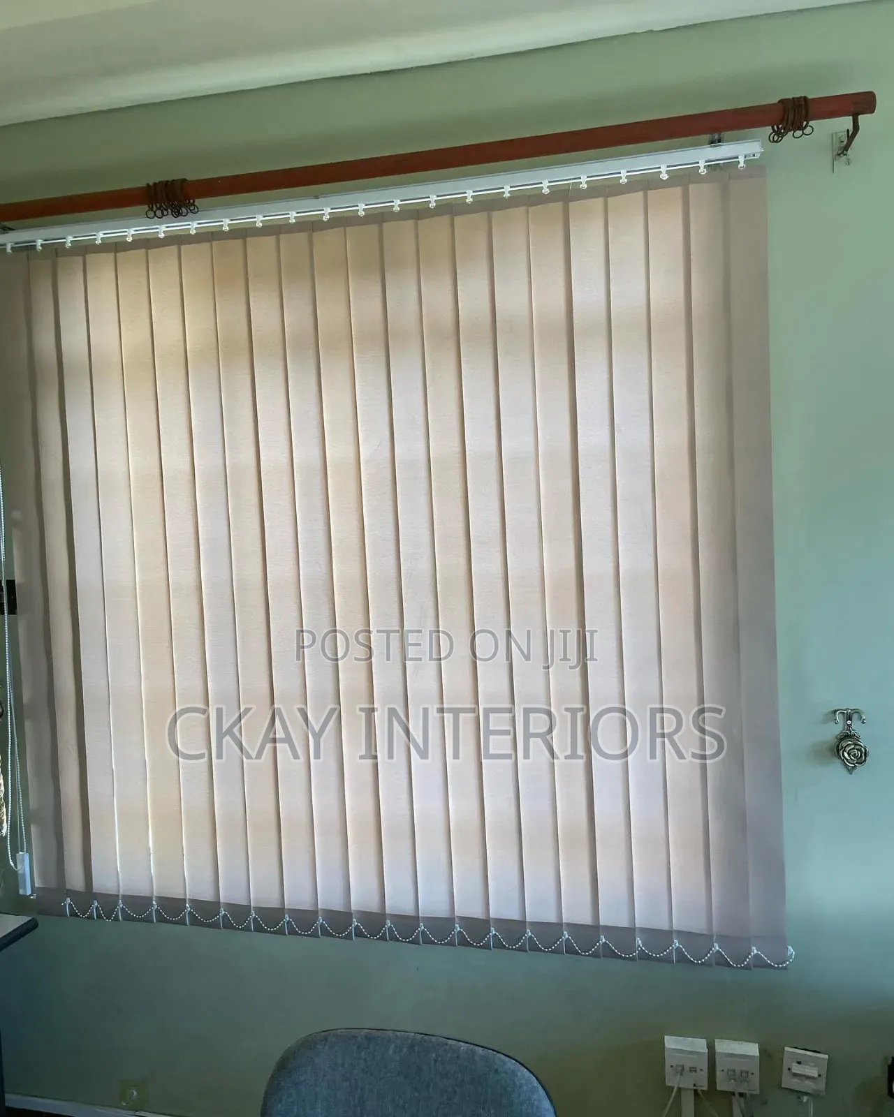 Create a Polished Atmosphere With Cute Window Blinds