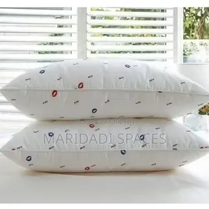 High Quality Fibre Pillows 1000 Grams