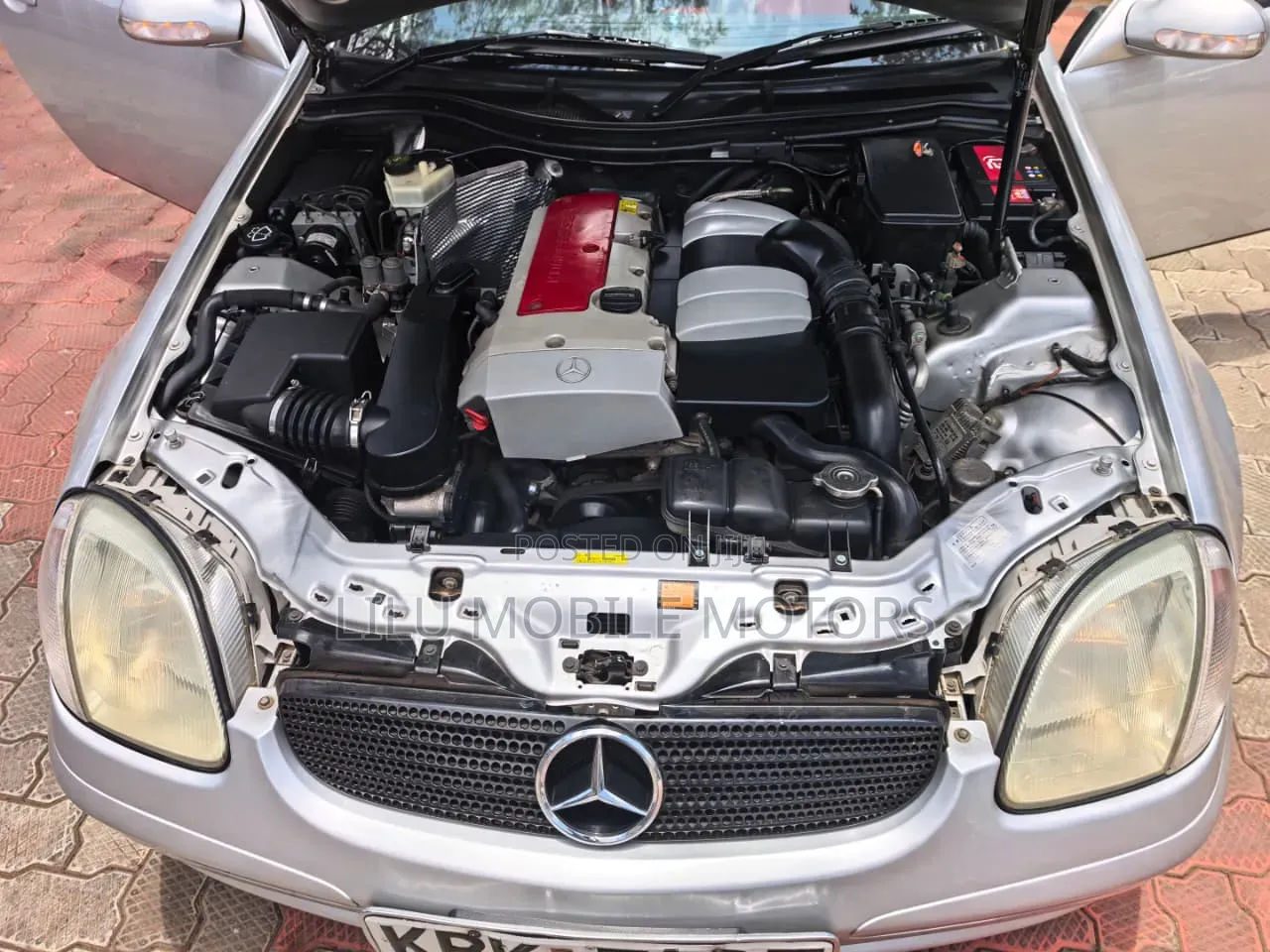 Mercedes-Benz 230E 2002 Silver