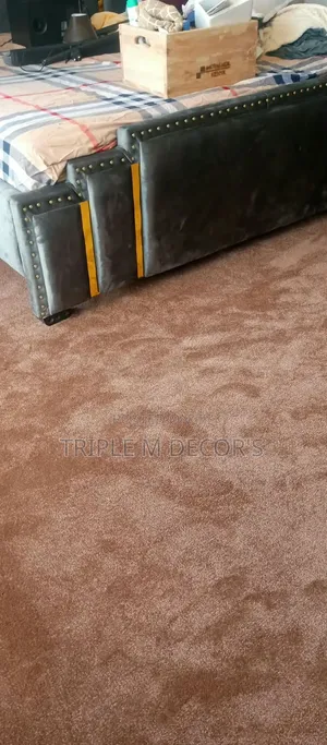 Quality Brown 10mm VIP Wall to Wall Carpet
