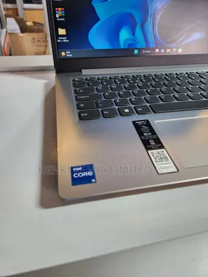New Laptop Lenovo IdeaPad 1 8GB Intel Core i5 SSD 512GB