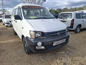 Toyota TownAce 2006 White