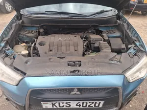 Mitsubishi RVR 2.0 2011 Blue