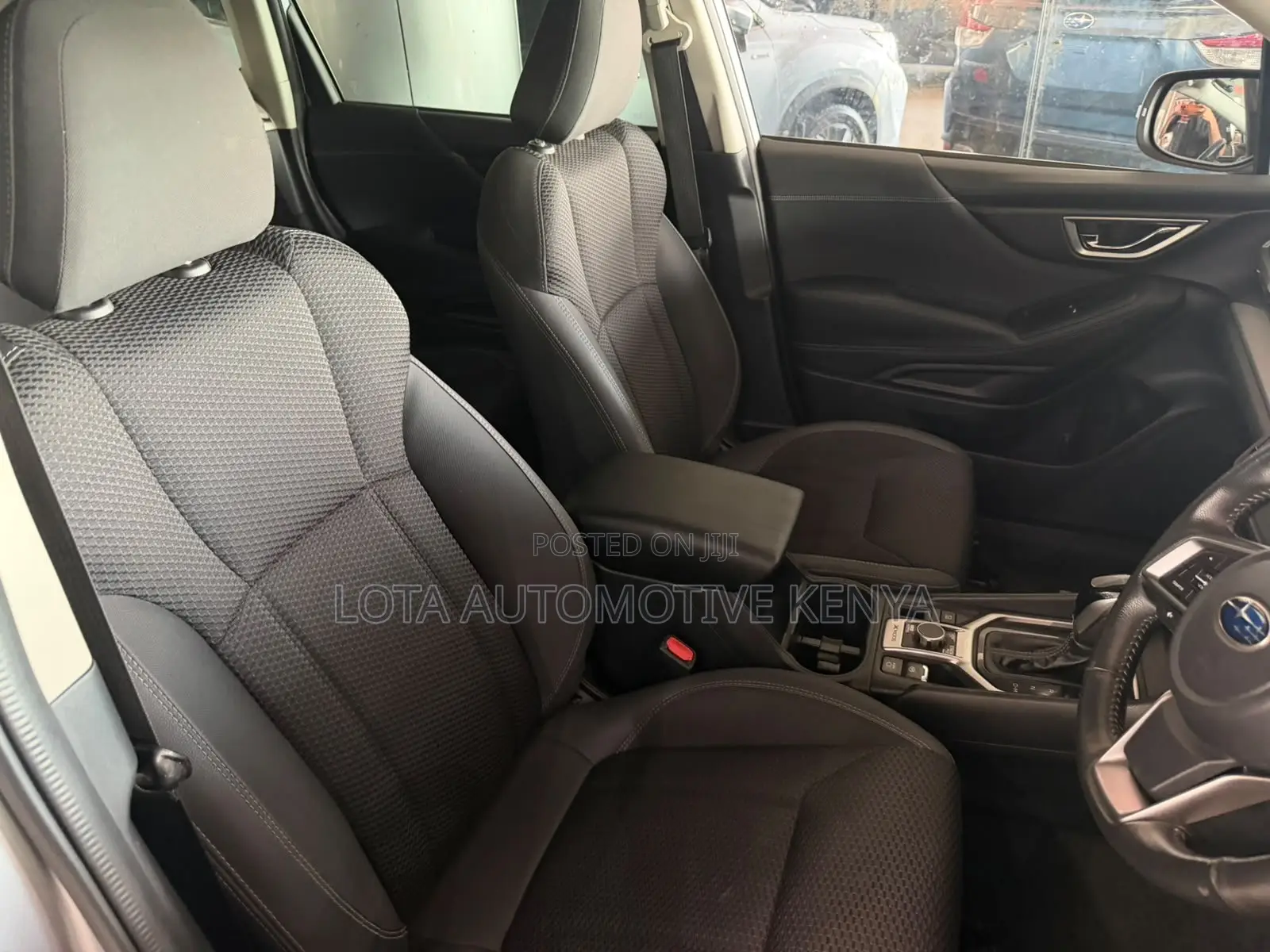 Subaru Forester 2019 Silver