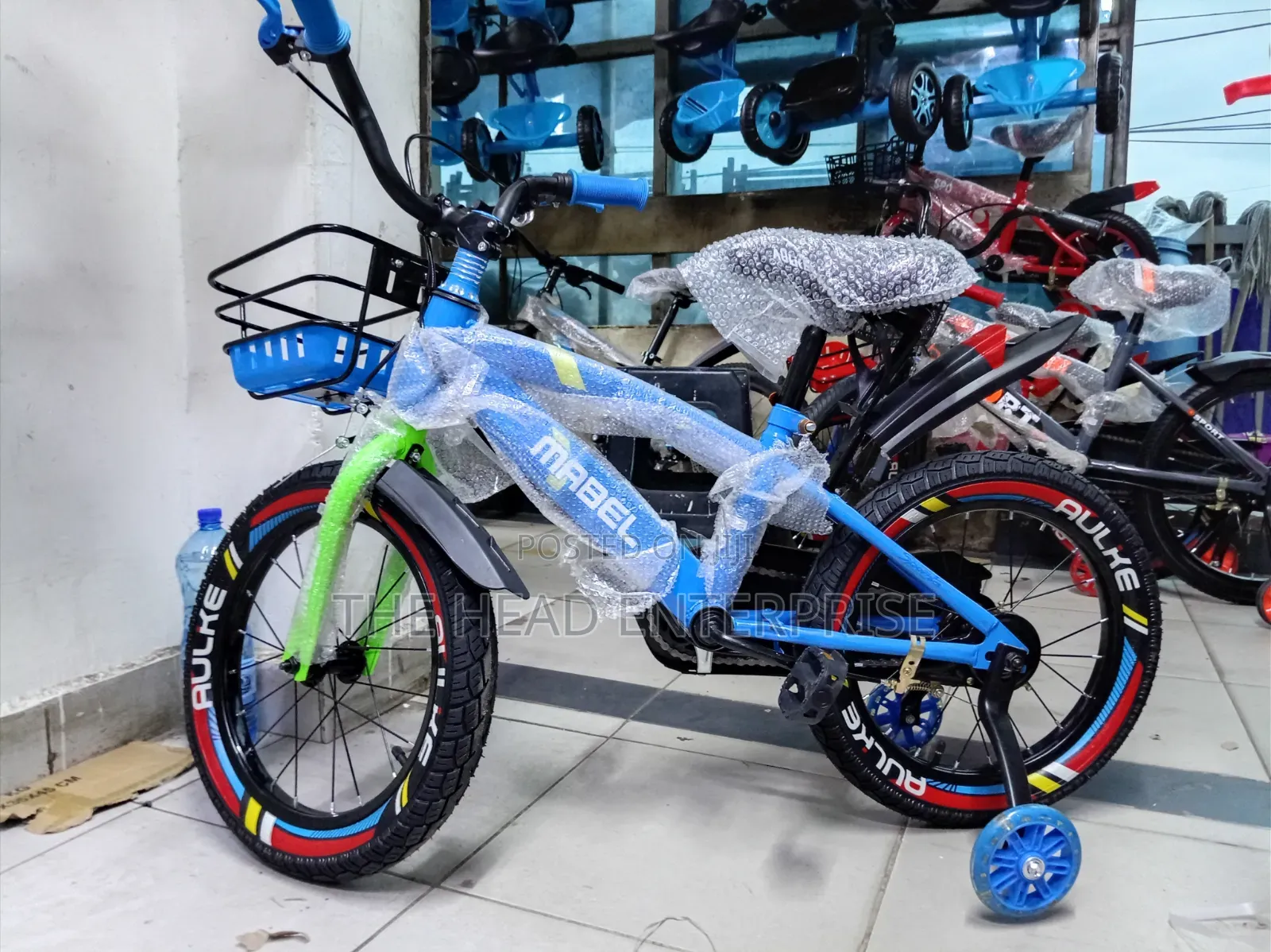 Blue Size 16 Bike With Side Wheels
