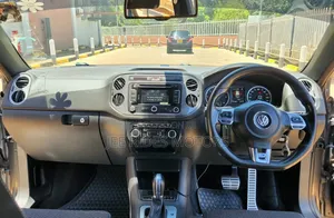 Volkswagen Tiguan 2015 Silver