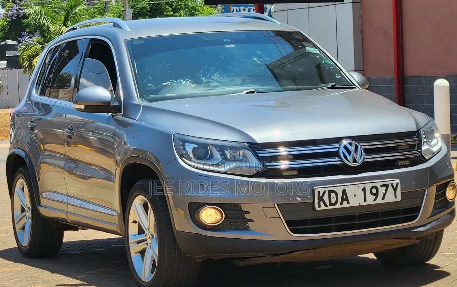 Volkswagen Tiguan 2015 Silver