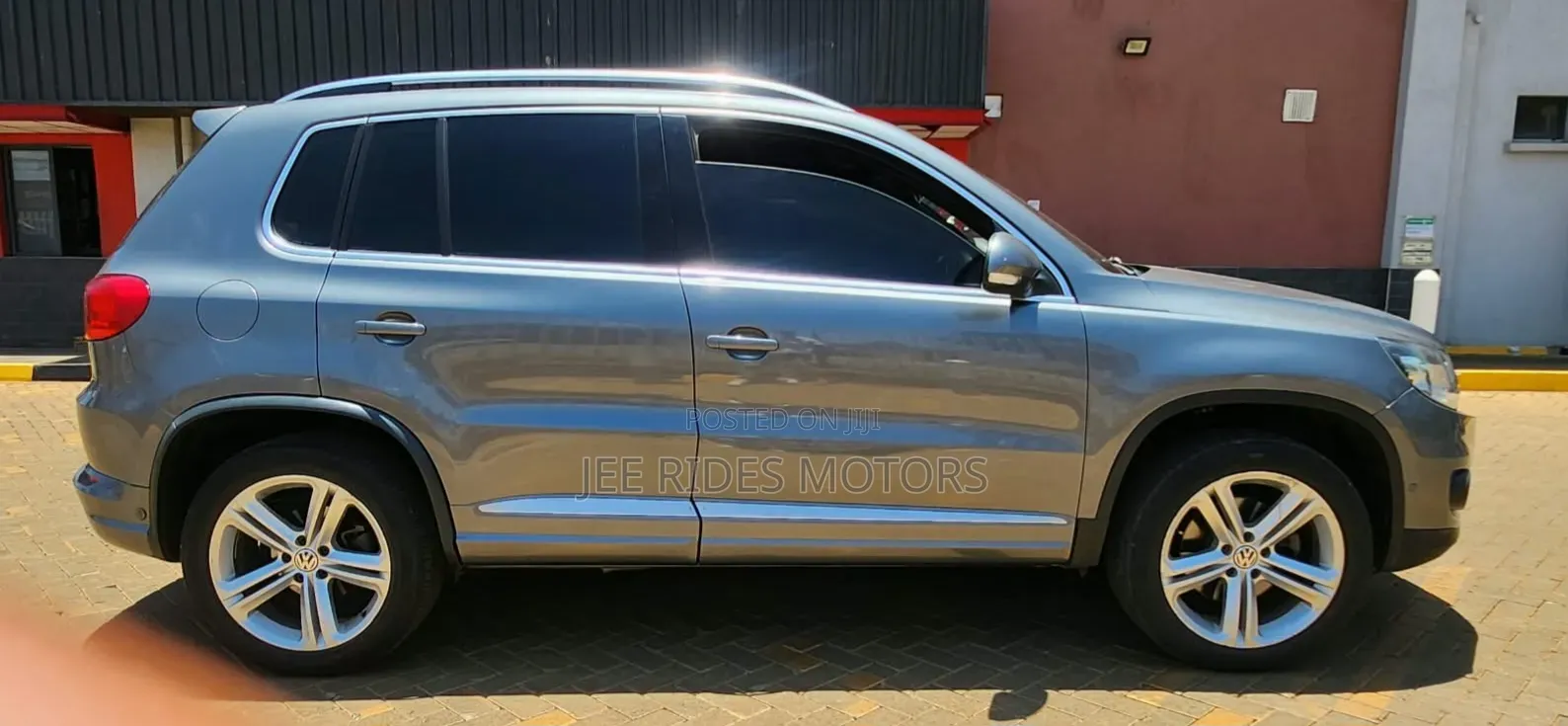 Volkswagen Tiguan 2015 Silver