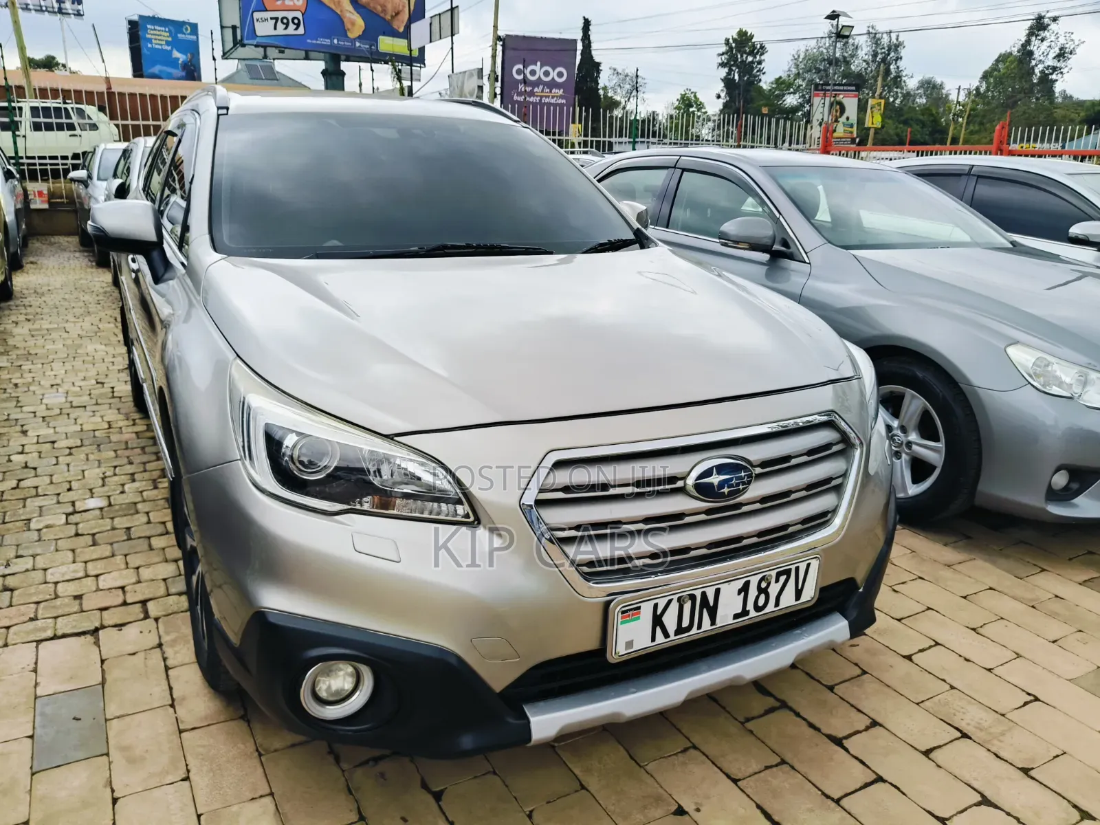 Subaru Outback 2.5i Premium AWD 2016 Gray