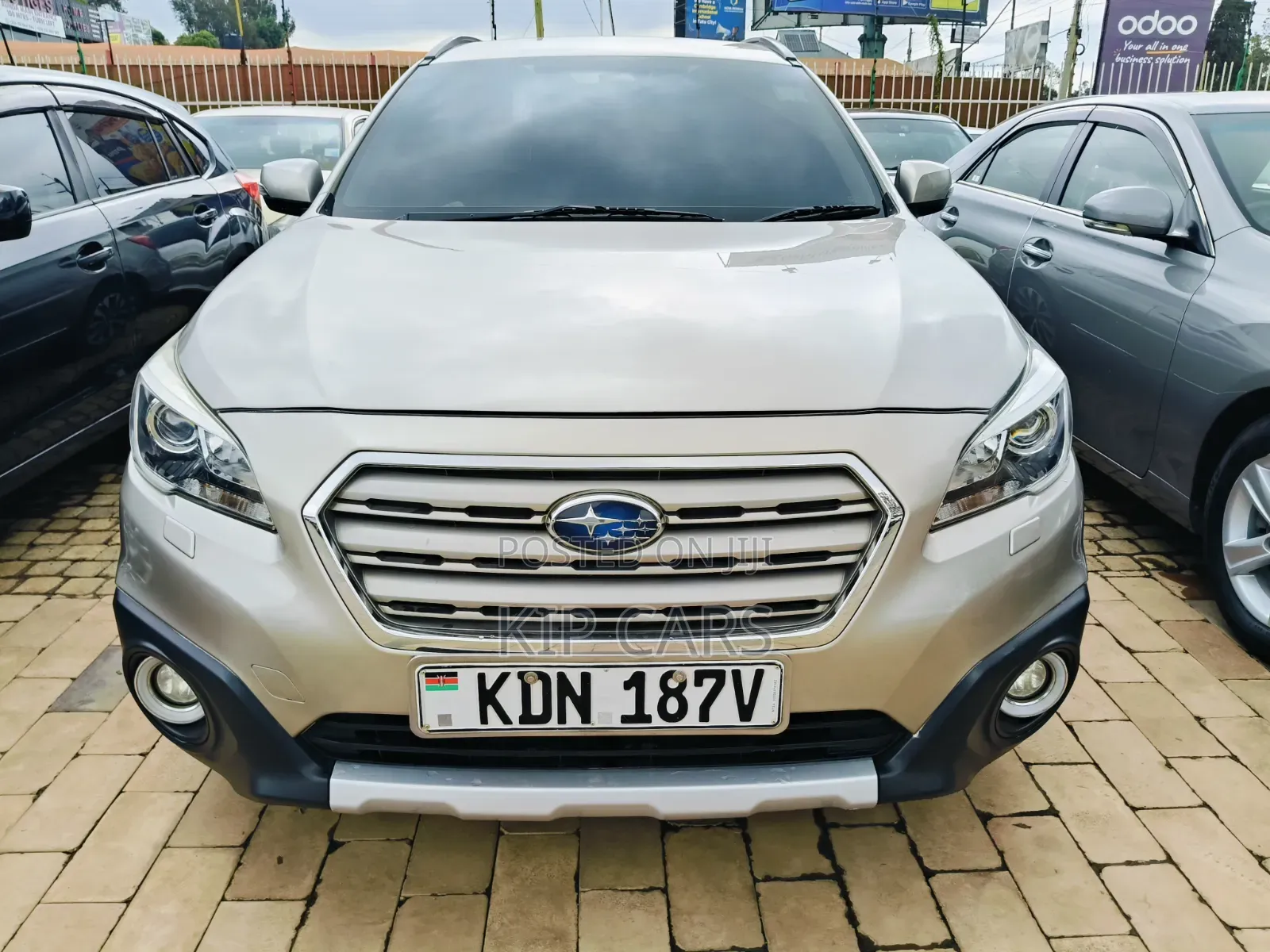 Subaru Outback 2.5i Premium AWD 2016 Gray