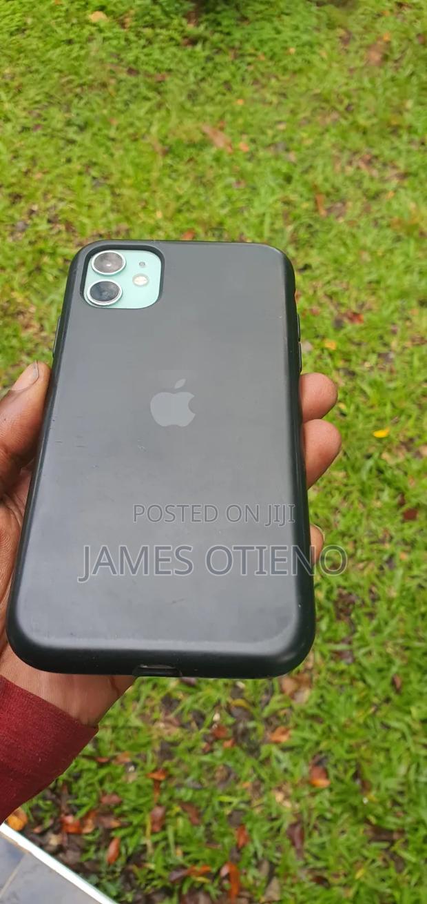 Apple iPhone 11 128 GB Blue - main view