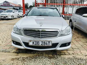 Mercedes-Benz C180 2013 Silver