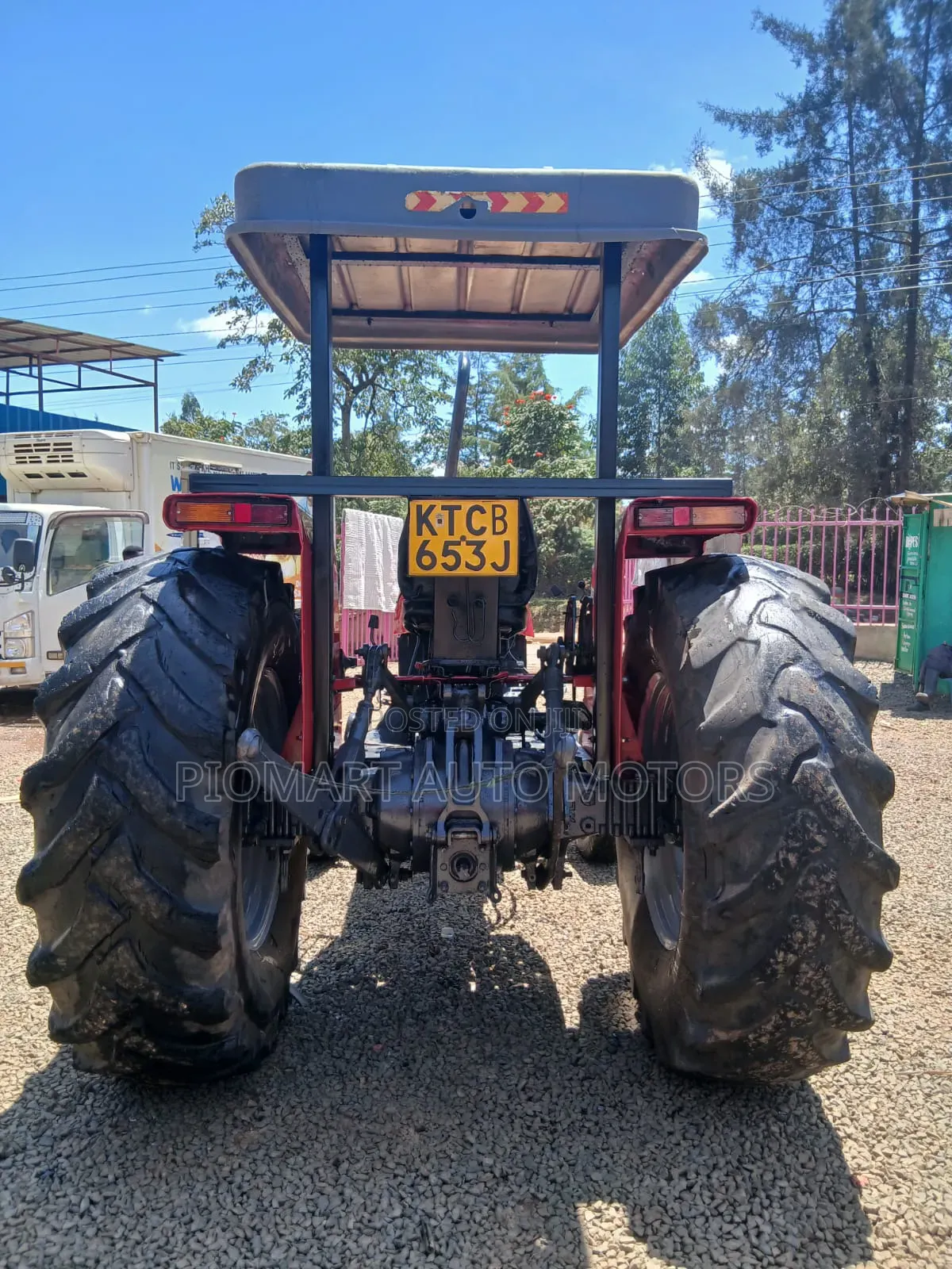 Tractor Massey Ferguson 375 KTCB/J