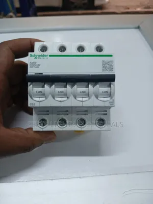 Schneider 4 Pole MCB