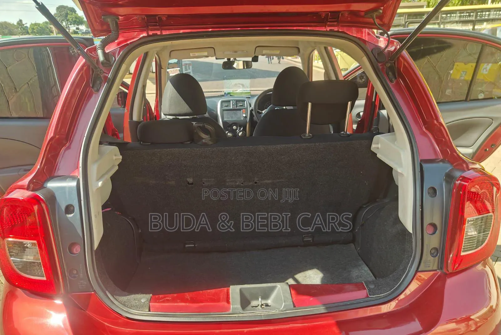 Nissan March 2015 Red