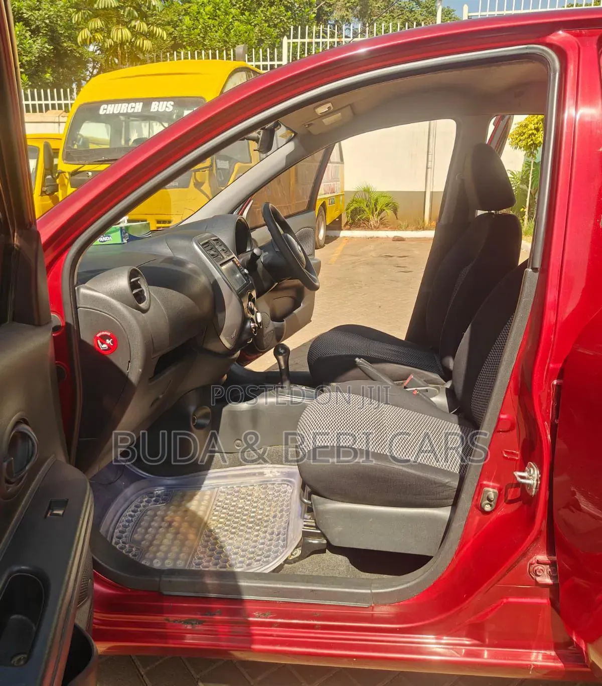Nissan March 2015 Red