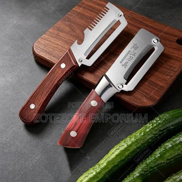 Multifunctional Vegetable Peeler - main view