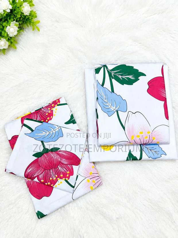 Patterned Bed Sheets Set - main view